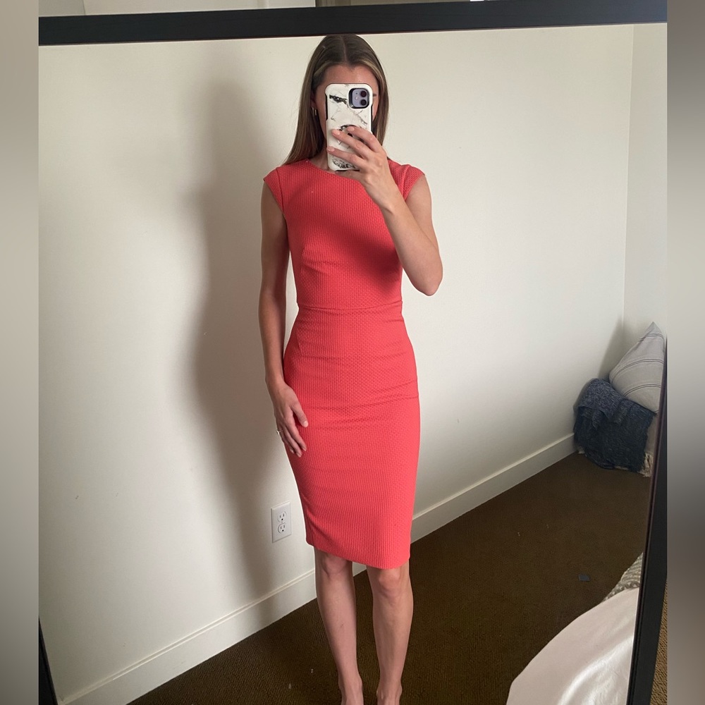 RW&CO. Coral Cap-Sleeve Midi Sheath Dress